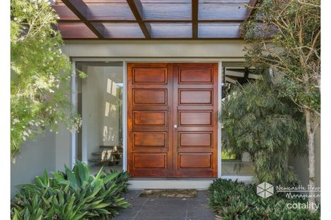 Property photo of 2 Edith Street Marks Point NSW 2280