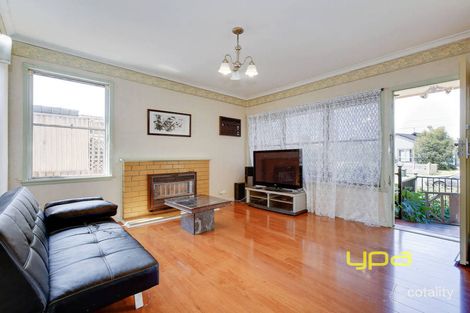 Property photo of 4 Julian Street Werribee VIC 3030