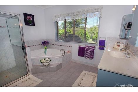 Property photo of 2 Rawlins Road Chatsworth QLD 4570