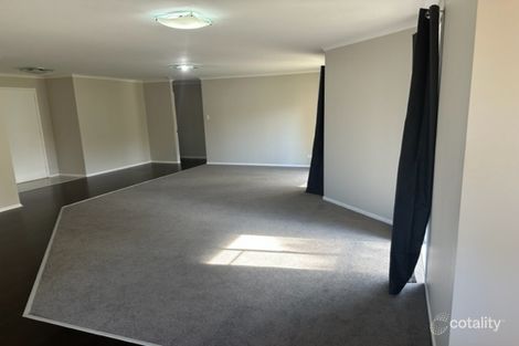 Property photo of 17 Stradbroke Drive Little Mountain QLD 4551