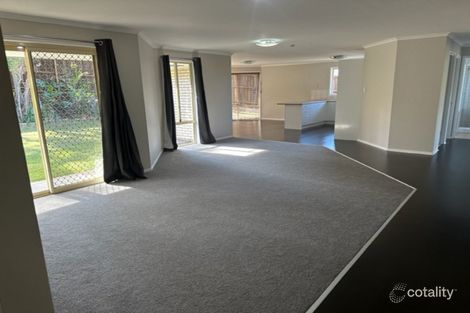 Property photo of 17 Stradbroke Drive Little Mountain QLD 4551