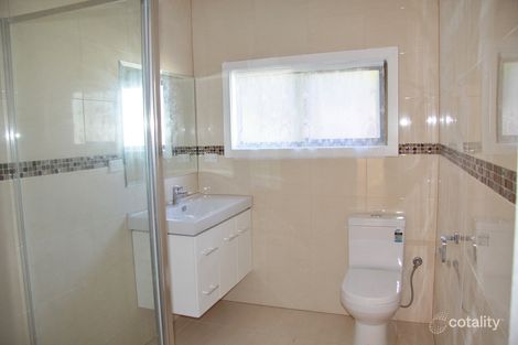 Property photo of 1/4 Laura Street Lakes Entrance VIC 3909