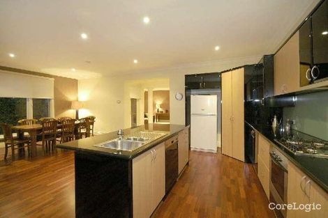 Property photo of 16 Arlington Drive Glen Waverley VIC 3150
