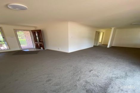 Property photo of 6 Harbour Boulevard Bomaderry NSW 2541