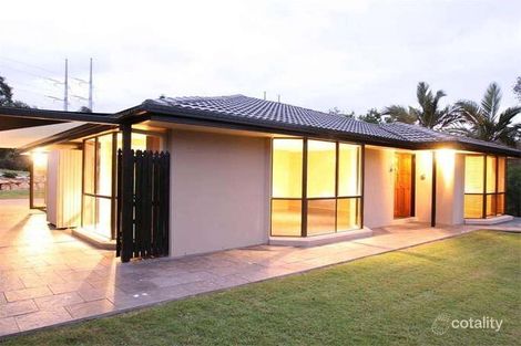 Property photo of 4 Wirriboot Court Karana Downs QLD 4306