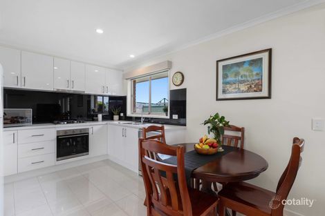 Property photo of 2/13 Lancia Drive Keilor Downs VIC 3038