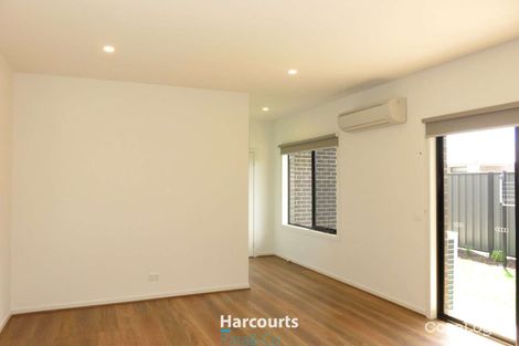 Property photo of 2 Lefroy Walk Wollert VIC 3750