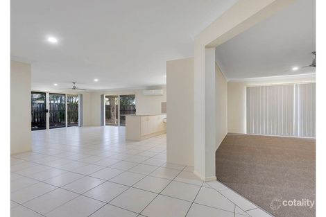 Property photo of 38 Whitehaven Drive Blacks Beach QLD 4740