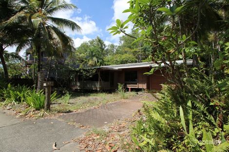 Property photo of 67 Sims Esplanade Yorkeys Knob QLD 4878