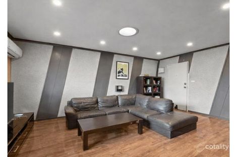 Property photo of 2 Theodore Street St Albans VIC 3021