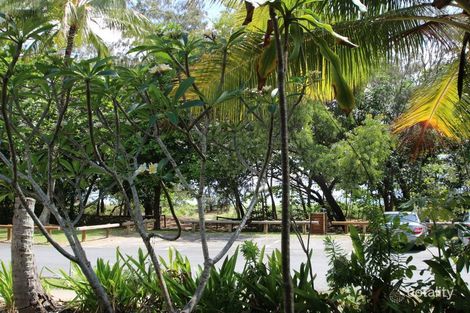 Property photo of 67 Sims Esplanade Yorkeys Knob QLD 4878