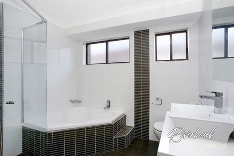 Property photo of 13 Athens Avenue Hassall Grove NSW 2761