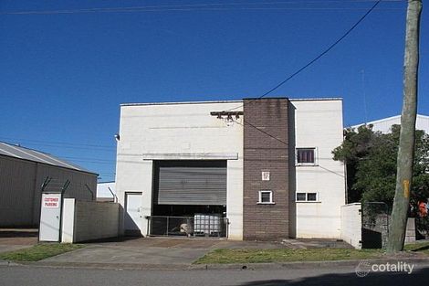 17 Ferry Rd, Sandgate, NSW 2304