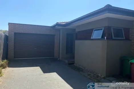 5a Scarlet Dr, Doveton, VIC 3177