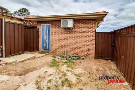 42a Clerkenwell St, Ambarvale, NSW 2560