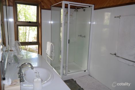 Property photo of 195 Jerome Road Barrine QLD 4872