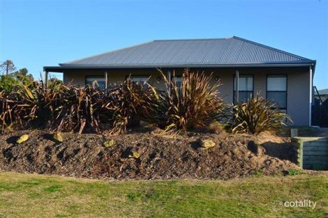 Property photo of 7 Main South Eastern Road Robe SA 5276