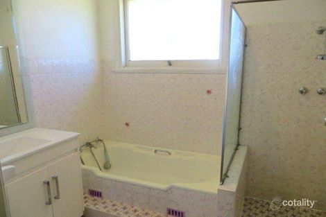 Property photo of 17 Tonitto Avenue Peakhurst NSW 2210