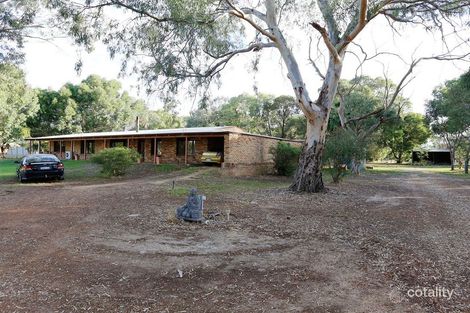 16 Peters Rd, Muchea, WA 6501