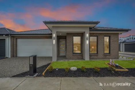 11 Carrera Cres, Clyde, VIC 3978