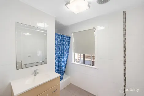 Property photo of 59 Toolooa Street South Gladstone QLD 4680
