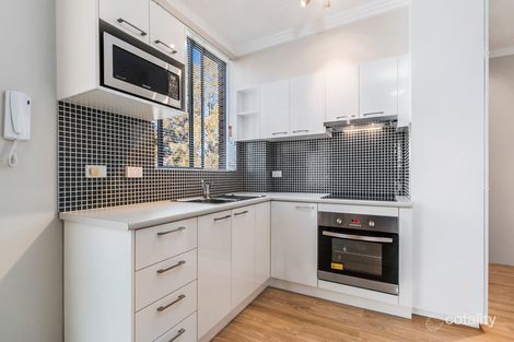 Property photo of 8/5-7 Hoddle Avenue Bradbury NSW 2560