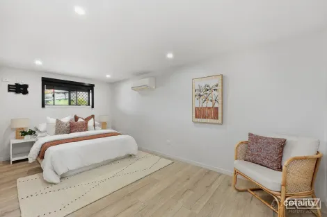 Property photo of 28 Dolphin Crescent Taranganba QLD 4703