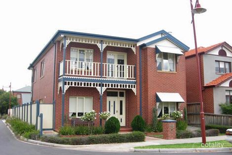 18 Breadalbane Pl, Newport, VIC 3015