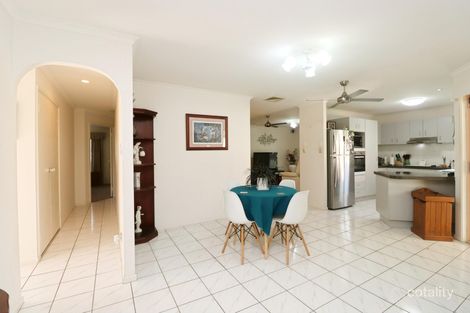 Property photo of 275 Boat Harbour Drive Scarness QLD 4655