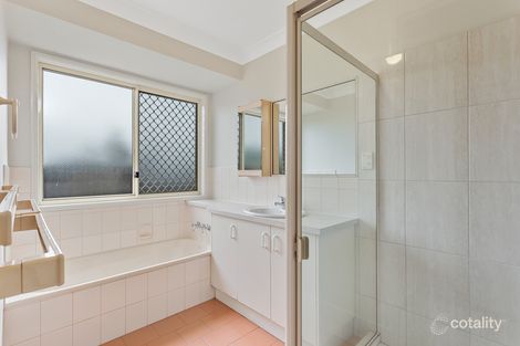 Property photo of 15 Stoneyhurst Court Glenvale QLD 4350