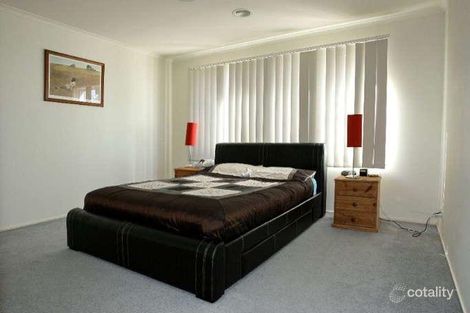 Property photo of 11 Andrew Chirnside Avenue Seabrook VIC 3028