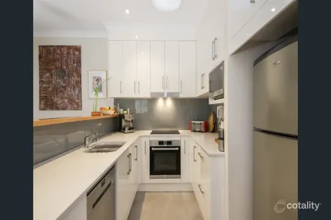 Property photo of 3/181 Riding Road Balmoral QLD 4171