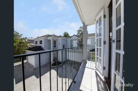 Property photo of 3/181 Riding Road Balmoral QLD 4171