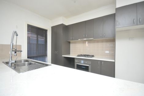 Property photo of 12 Corringa Way Craigieburn VIC 3064