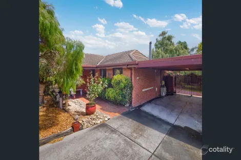 Property photo of 9 Sarno Court Cranbourne VIC 3977