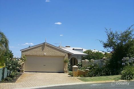 17 Castlemain Hts, Leeming, WA 6149