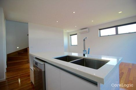 Property photo of 2/24 Epsom Road Ascot Vale VIC 3032