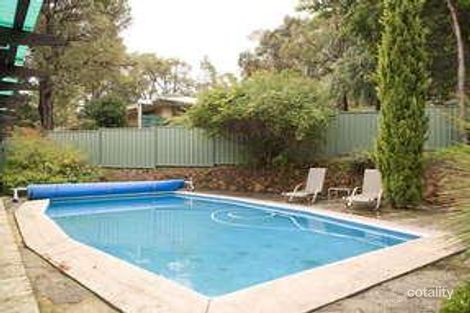 Property photo of 2 Mann Place Roleystone WA 6111