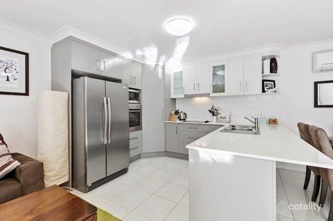 Property photo of 2/65 Benfer Road Victoria Point QLD 4165
