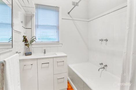 Property photo of 1 Thompson Street Whittington VIC 3219