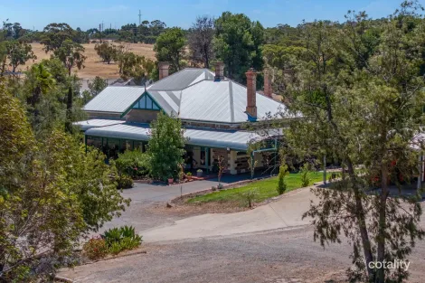 Property photo of 134 Farrell Flat Road Clare SA 5453