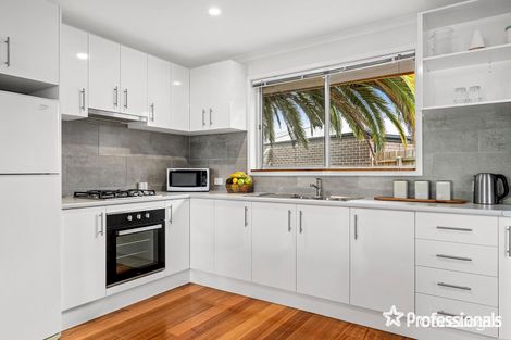 Property photo of 18 Holmes Road Mooroolbark VIC 3138