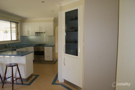 Property photo of 5 Waree Drive Hillvue NSW 2340