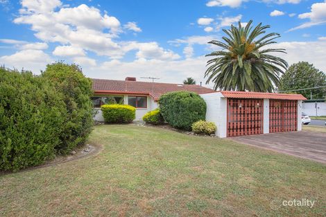 Property photo of 366 Parkland Crescent Lavington NSW 2641