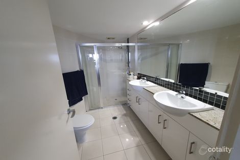 Property photo of 602/89 Landsborough Avenue Scarborough QLD 4020