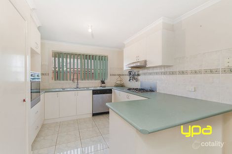 Property photo of 6 Sheoke Grove Cairnlea VIC 3023