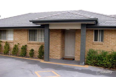 2/61 Gillies St, Rutherford, NSW 2320