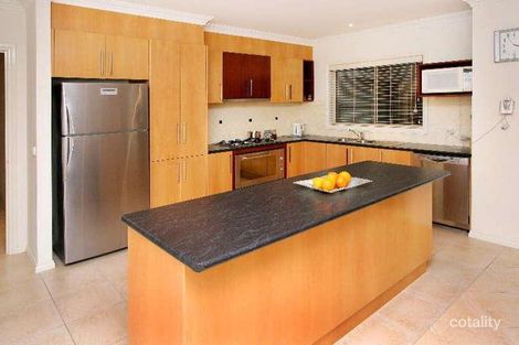Property photo of 38 Tiara Drive South Morang VIC 3752