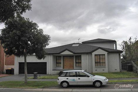 Property photo of 17 Kierens Way Chadstone VIC 3148