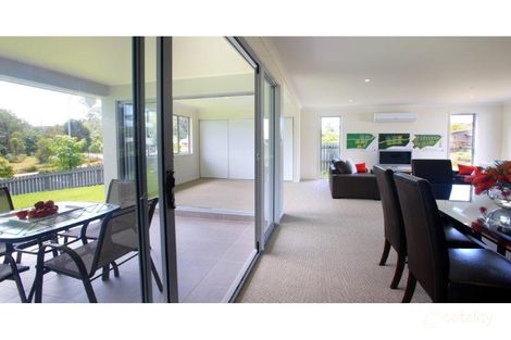 Property photo of 1/15 Rainforest Sanctuary Drive Buderim QLD 4556